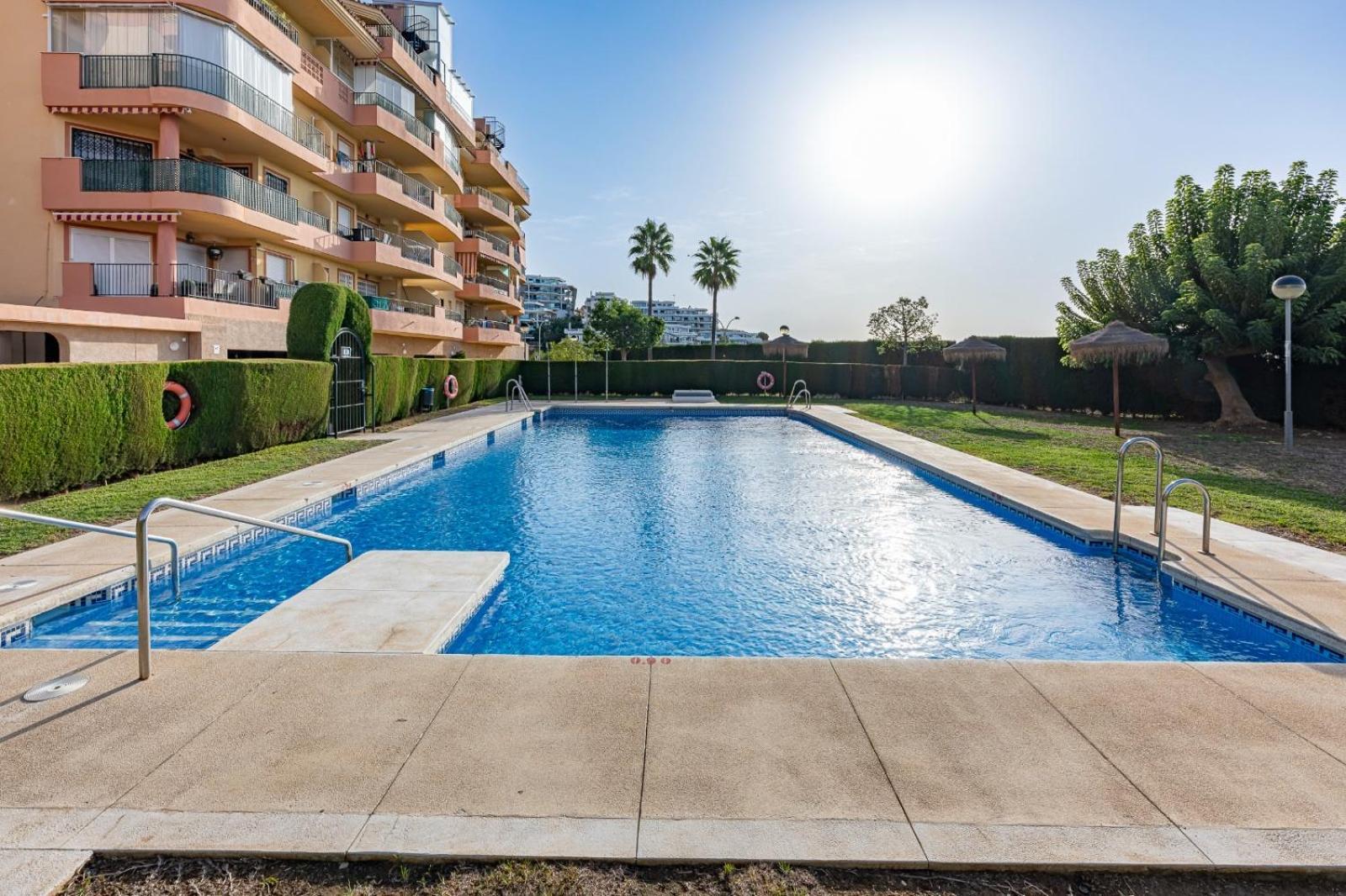 Apartamento Acogedor Con Vista Al Mar マラガ エクステリア 写真
